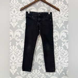 10/$25 • Gap Super Stretch Skinny Straight Jeans